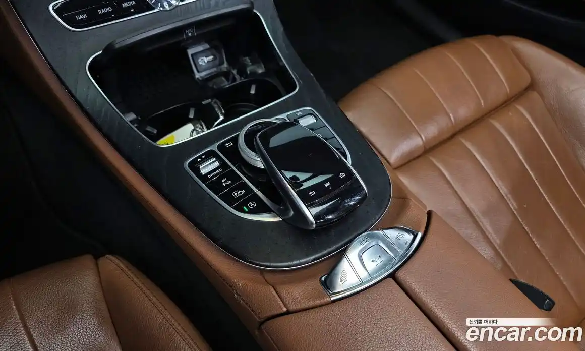 Mercedes-Benz E-Class 2019 1.9 гидро в Москве № 1322187, фото 17