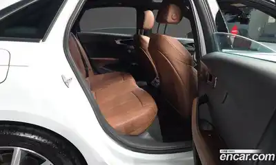 Audi A4 2023 2.0 гидро в Москве № 1322377, миниатюра 12