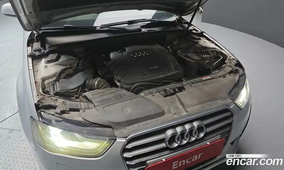 Audi A4 2013 2.0 гидро в Москве № 1322527, фото 6