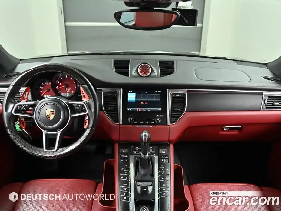 Porsche Macan 2017 2.0 гидро в Москве № 1322843, фото 7
