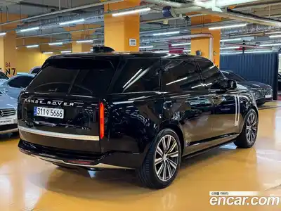 Land Rover Range-Rover 2024 4.4 гидро в Москве № 1322867, миниатюра 3