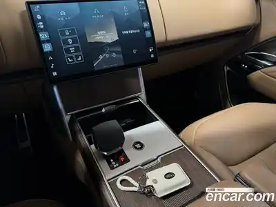 Land Rover Range-Rover 2024 4.4 гидро в Москве № 1322867, миниатюра 10