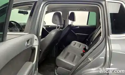 Volkswagen Tiguan 2014 2.0 гидро в Москве № 1323405, миниатюра 11