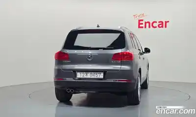 Volkswagen Tiguan 2014 2.0 гидро в Москве № 1323405, миниатюра 4