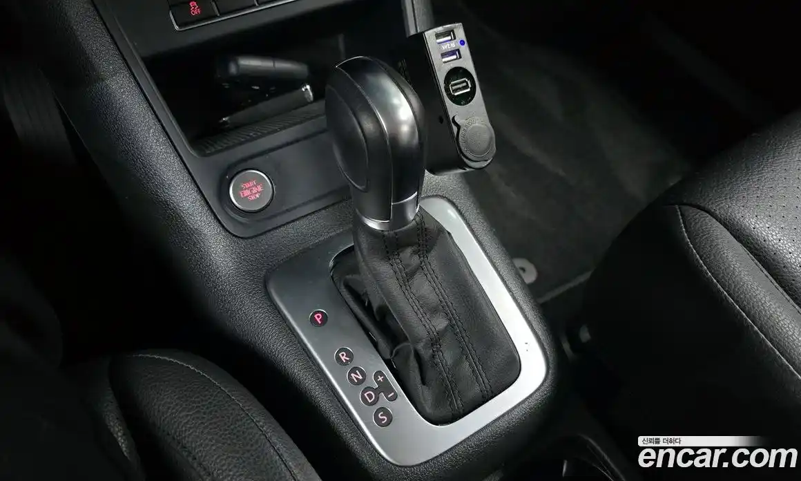 Volkswagen Tiguan 2014 2.0 гидро в Москве № 1323405, фото 9