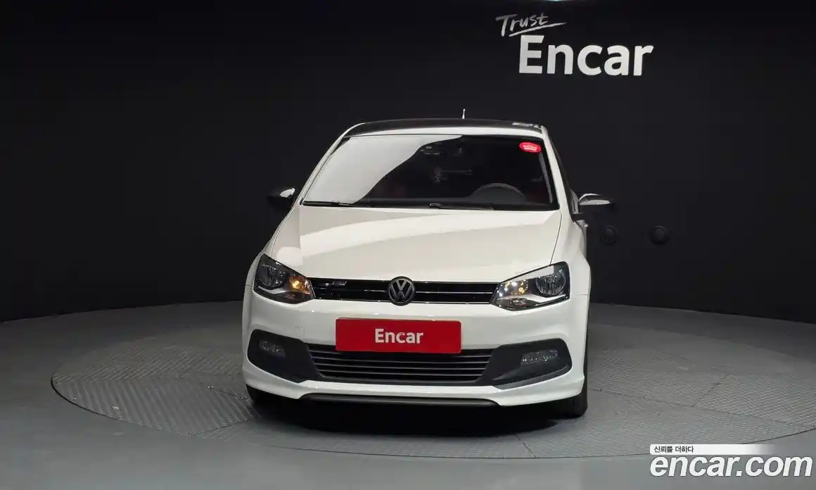 Volkswagen Polo 2014 1.6 гидро в Москве № 1323505, фото 3