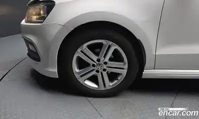 Volkswagen Polo 2014 1.6 гидро в Москве № 1323505, миниатюра 5