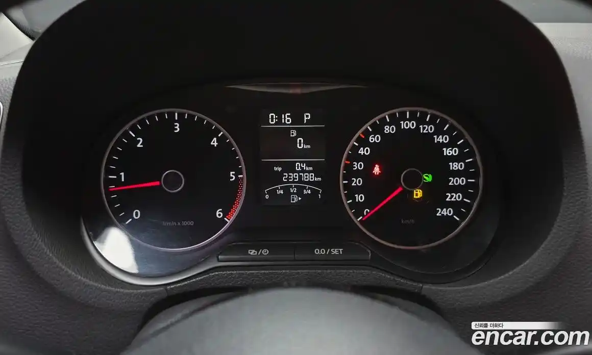 Volkswagen Polo 2014 1.6 гидро в Москве № 1323505, фото 8