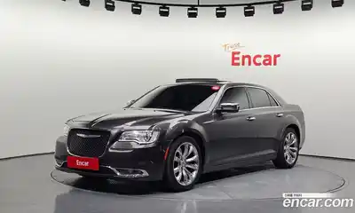 Chrysler 300C, 2015