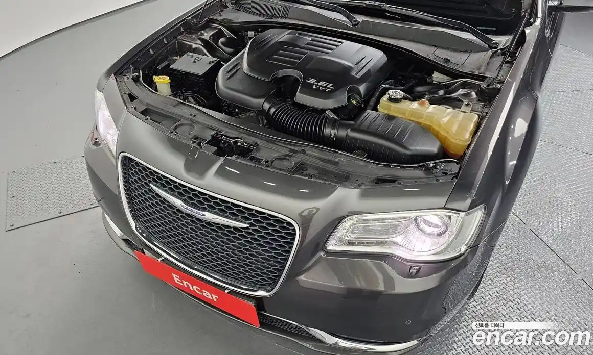 Chrysler 300C 2015 3.6 гидро в Москве № 1324499, фото 6