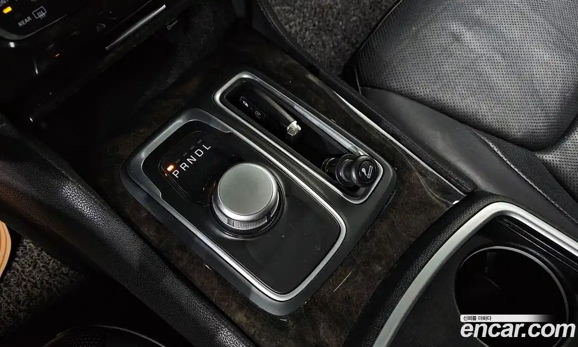 Chrysler 300C 2015 3.6 гидро в Москве № 1324499, фото 9