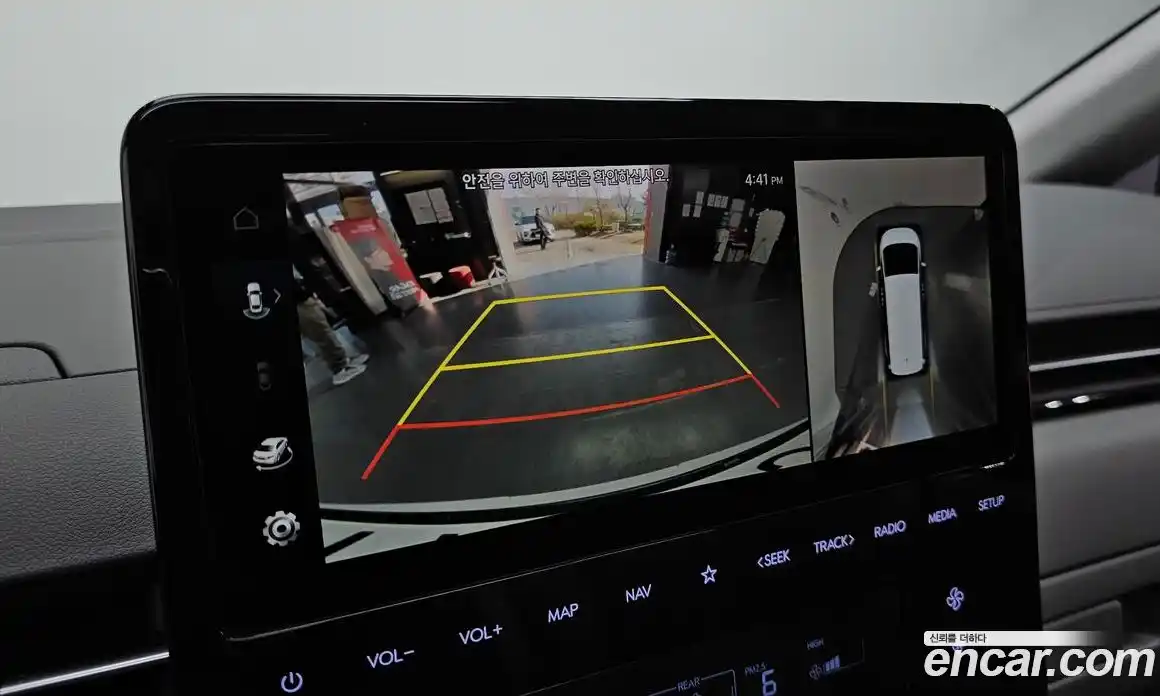 Hyundai Staria 2022 3.5 Автомат в Москве № 1341964, фото 15