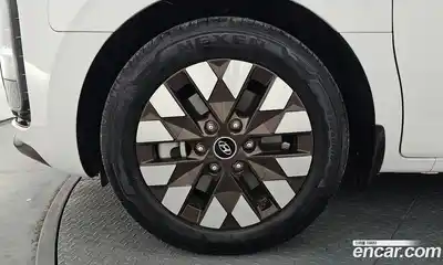 Hyundai Staria 2022 3.5 Автомат в Москве № 1341964, миниатюра 5