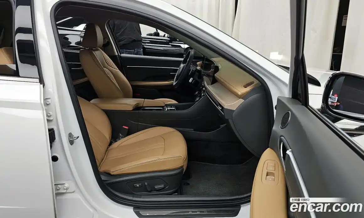 Hyundai Sonata 2023 1.6 гидро в Москве № 1342004, фото 11