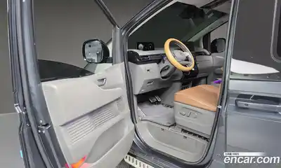 Hyundai Staria 2022 2.2 Автомат в Москве № 1342030, миниатюра 12