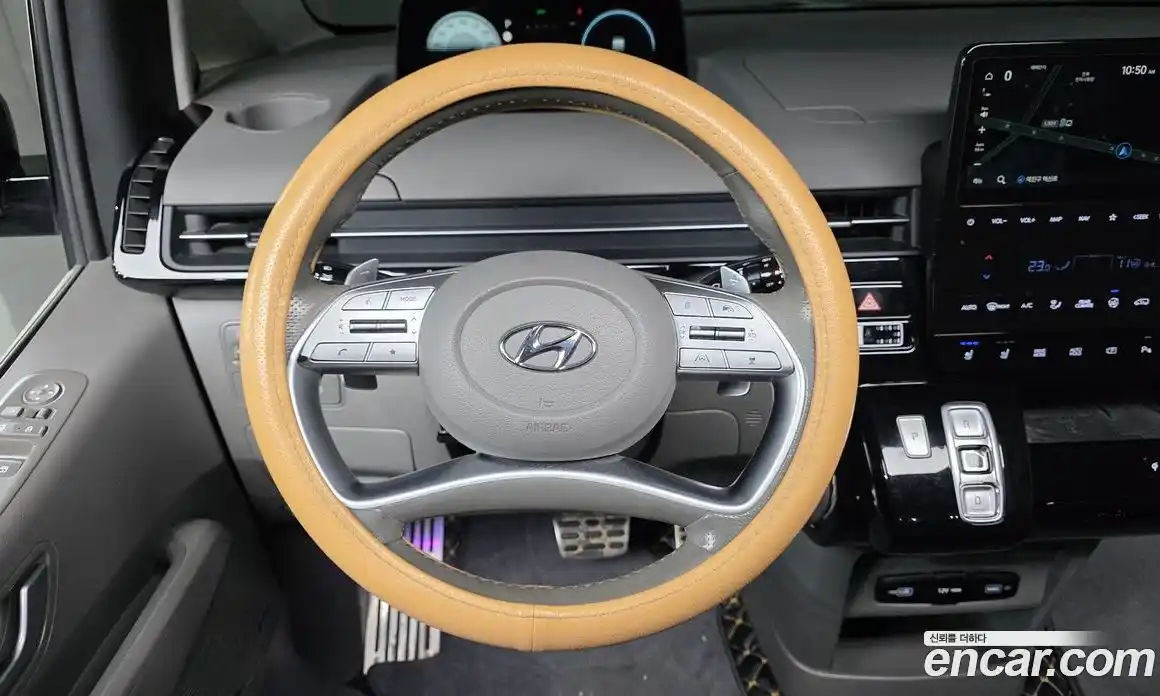 Hyundai Staria 2022 2.2 Автомат в Москве № 1342030, фото 13