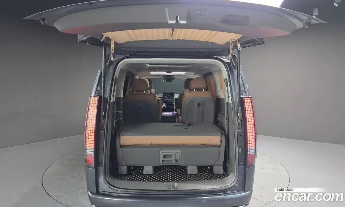 Hyundai Staria 2022 2.2 Автомат в Москве № 1342030, фото 20