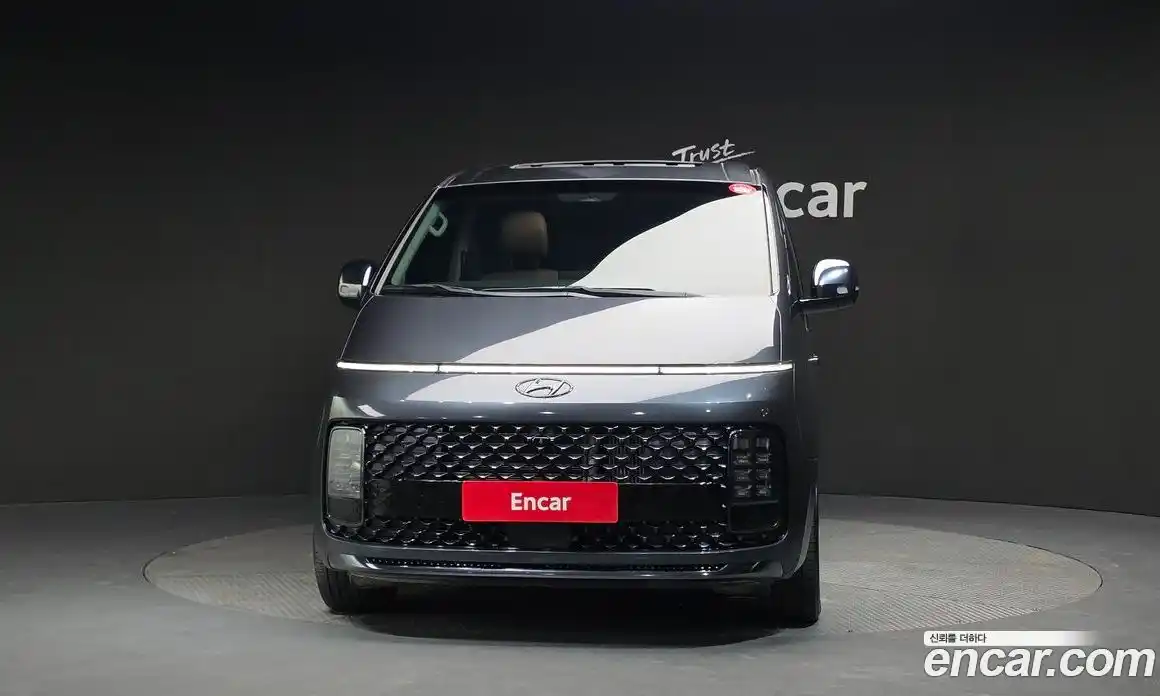 Hyundai Staria 2022 2.2 Автомат в Москве № 1342030, фото 3