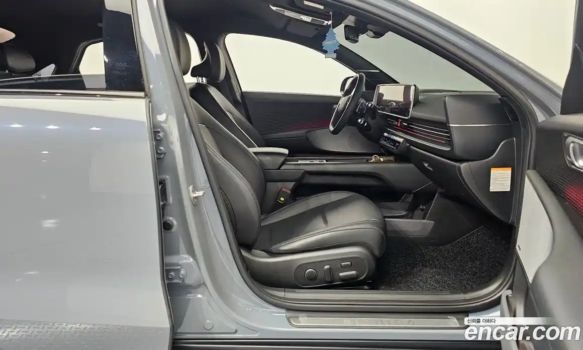 Hyundai Ioniq 6 2022 0.1 гидро в Москве № 1342043, фото 11