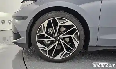 Hyundai Ioniq 6 2022 0.1 гидро в Москве № 1342043, миниатюра 5