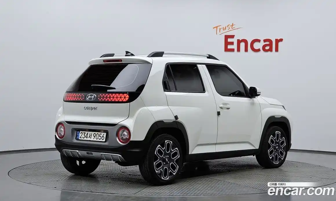 Hyundai Casper 2022 1.0 Автомат в Москве № 1342125, фото 1