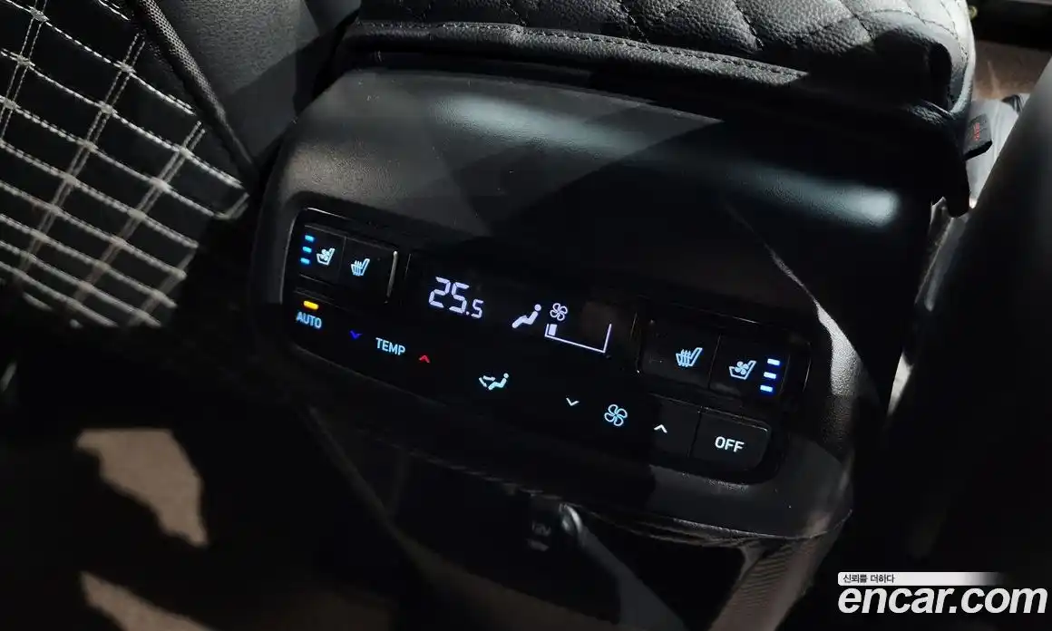 Hyundai Palisade 2020 2.2 Автомат в Москве № 1342229, фото 19