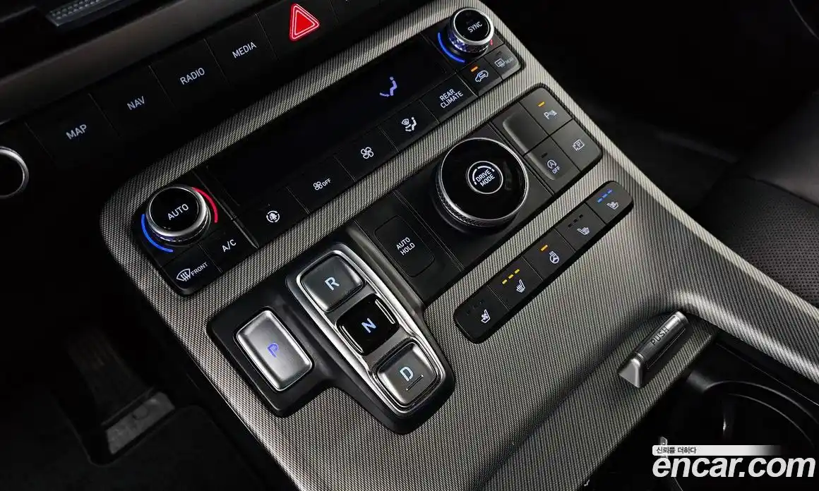 Hyundai Palisade 2022 2.2 Автомат в Москве № 1342254, фото 9