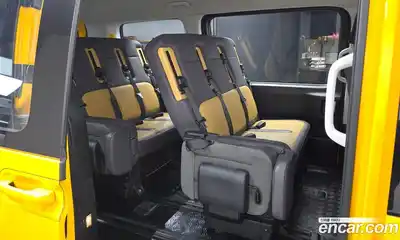 Hyundai Staria 2022 3.5 Автомат в Москве № 1342325, миниатюра 12