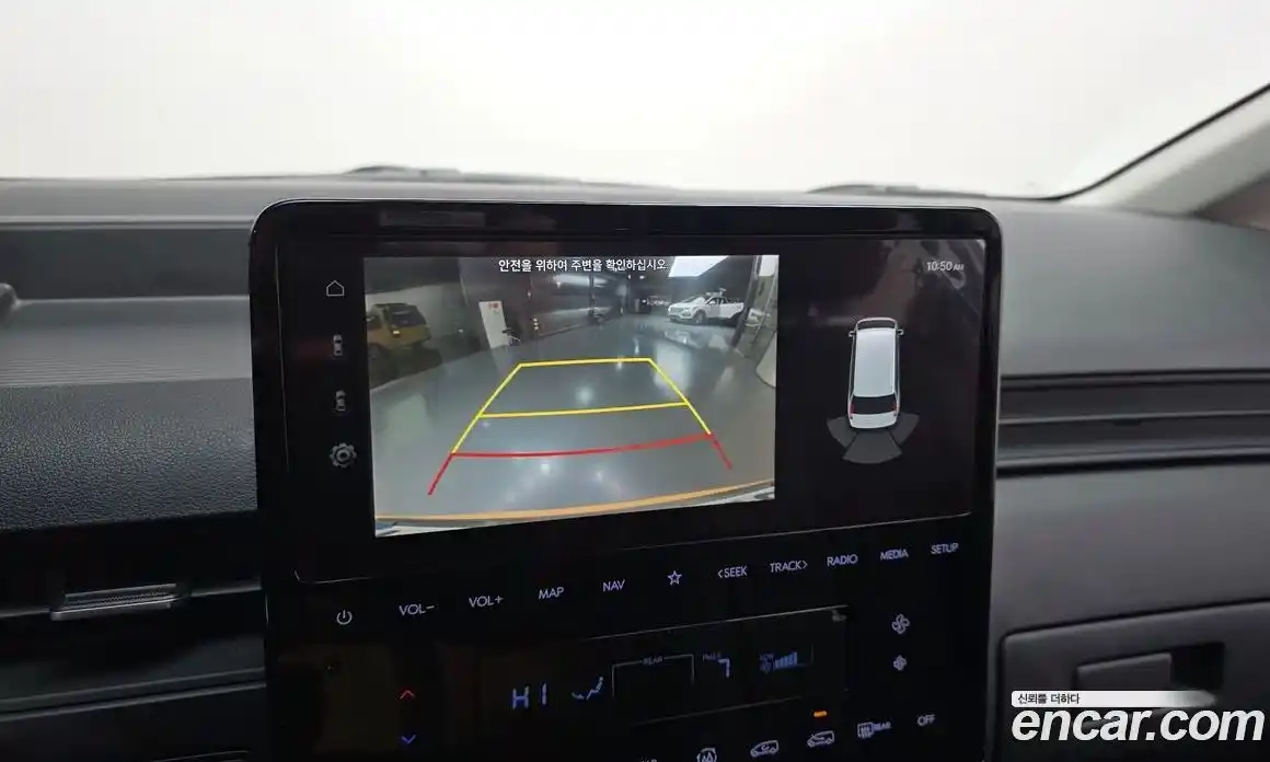 Hyundai Staria 2022 3.5 Автомат в Москве № 1342325, фото 15