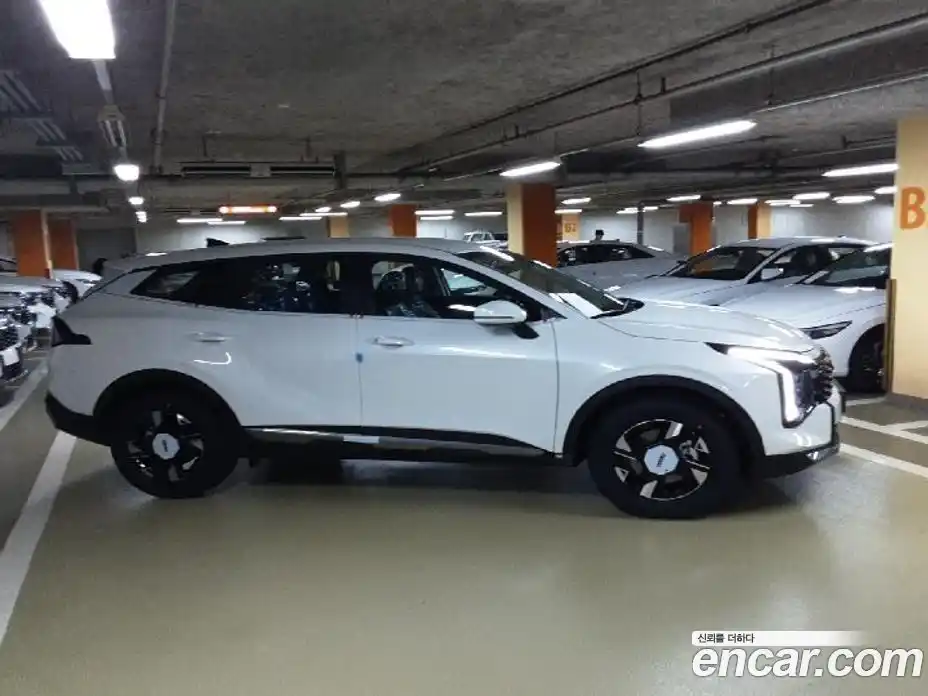 Kia Sportage 2025 1.6 гидро в Москве № 1342345, фото 3