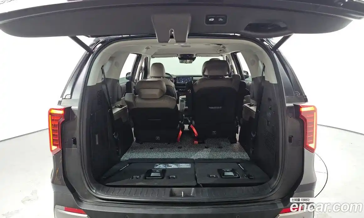 Kia Canival 2025 1.6 Автомат в Москве № 1342679, фото 17