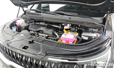 Kia Canival 2025 1.6 Автомат в Москве № 1342679, миниатюра 6