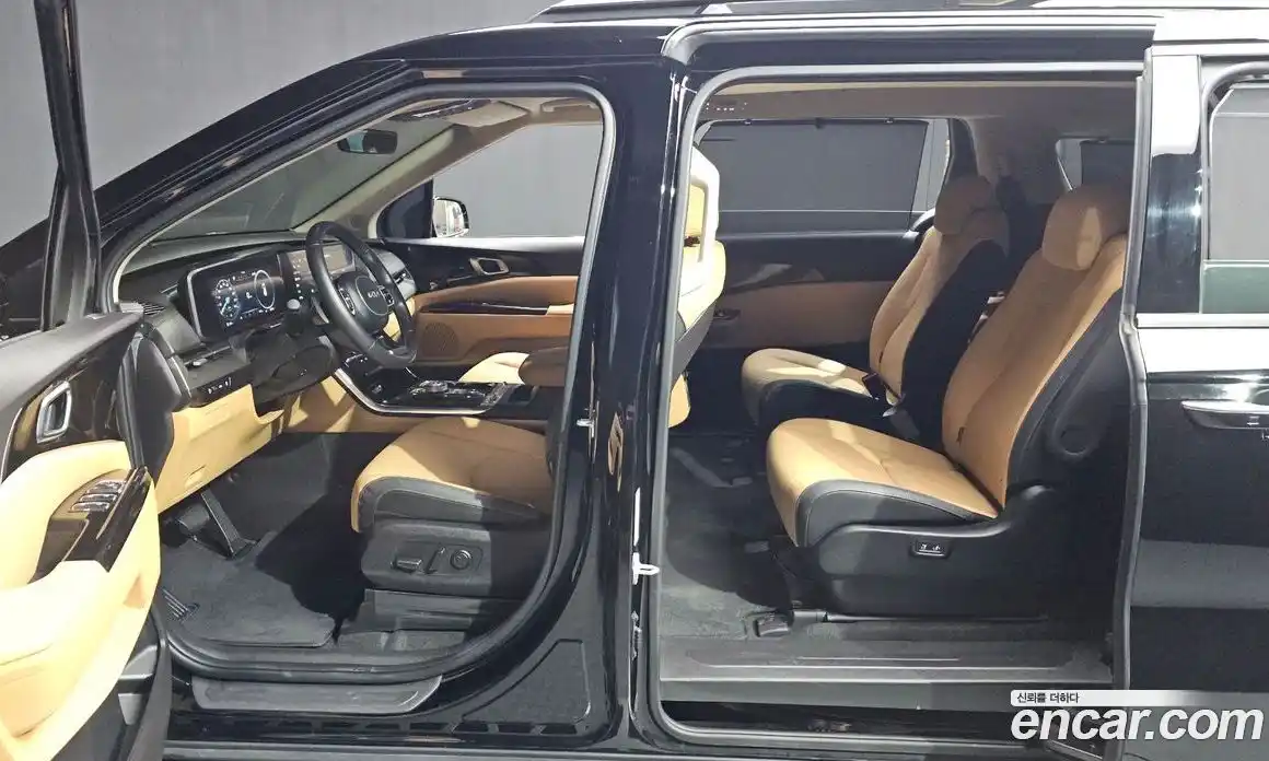 Kia Canival 2023 2.2 Автомат в Москве № 1342708, фото 19