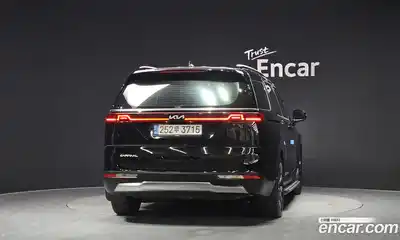 Kia Canival 2023 2.2 Автомат в Москве № 1342708, миниатюра 4