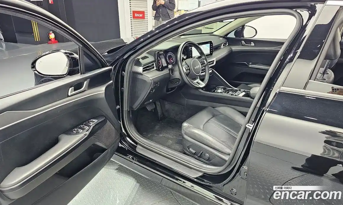 Kia K5 2022 2.0 Автомат в Москве № 1342778, фото 10