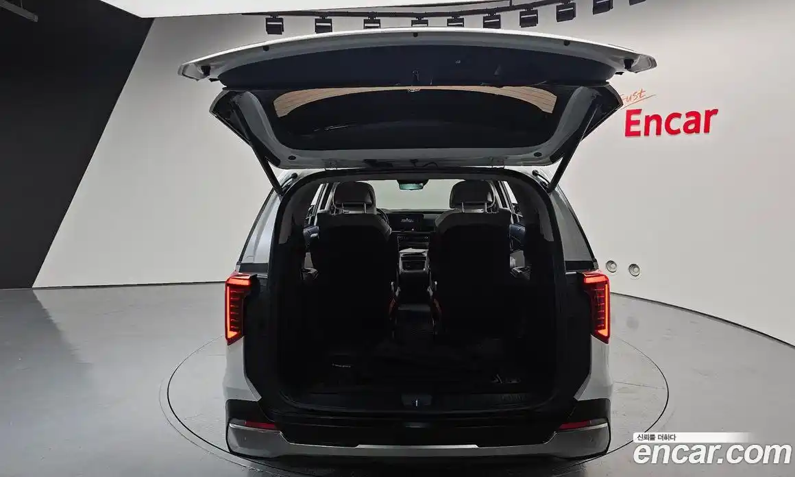 Kia Canival 2024 1.6 Автомат в Москве № 1342811, фото 20