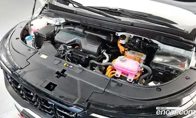 Kia Canival 2024 1.6 Автомат в Москве № 1342811, миниатюра 6