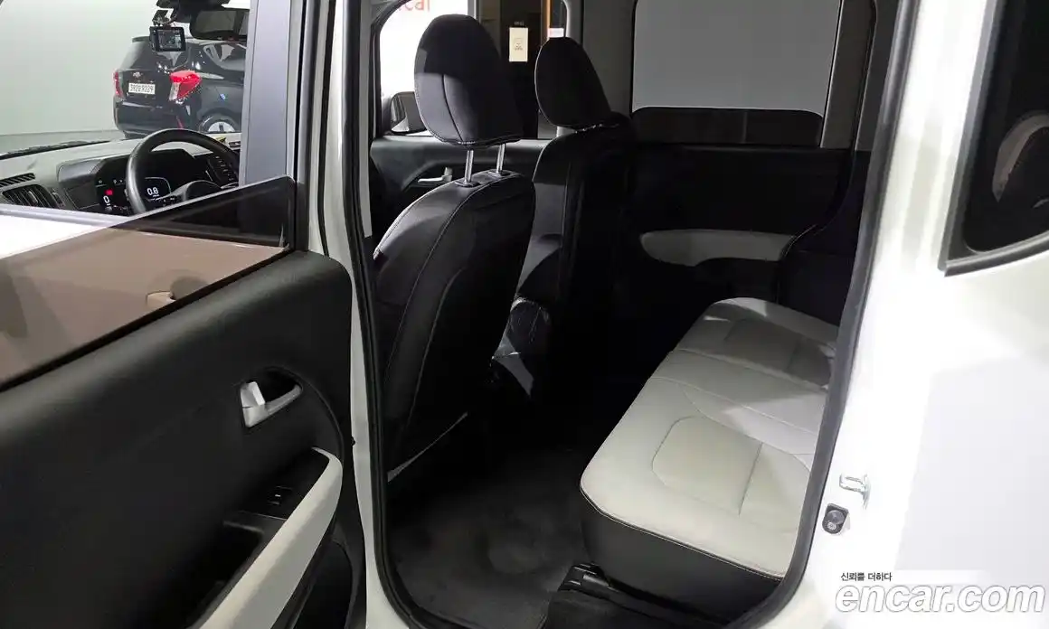 Kia Ray 2024 1.0 Автомат в Москве № 1342845, фото 11