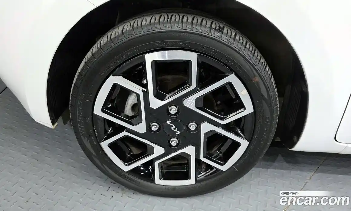 Kia Ray 2024 1.0 Автомат в Москве № 1342845, фото 5