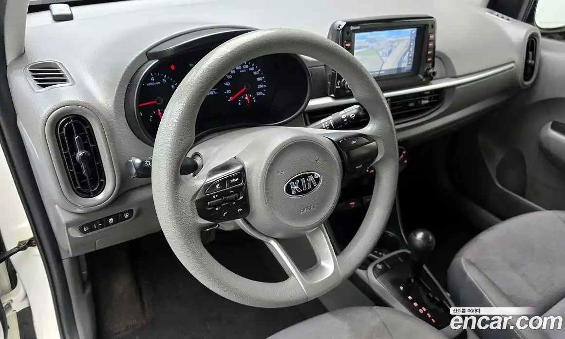 Kia Morning 2021 1.0 Автомат в Москве № 1342944, фото 13