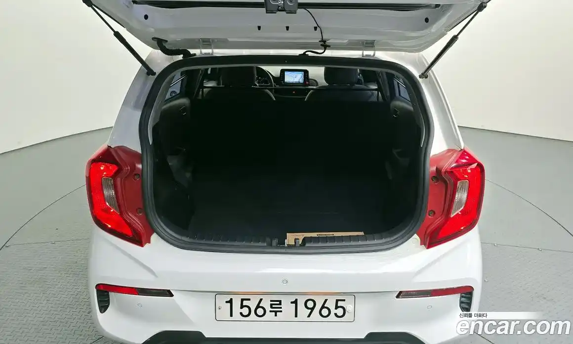 Kia Morning 2021 1.0 Автомат в Москве № 1342944, фото 20