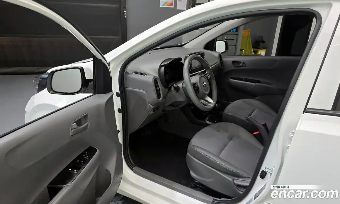 Kia Morning 2021 1.0 Автомат в Москве № 1342944, фото 10