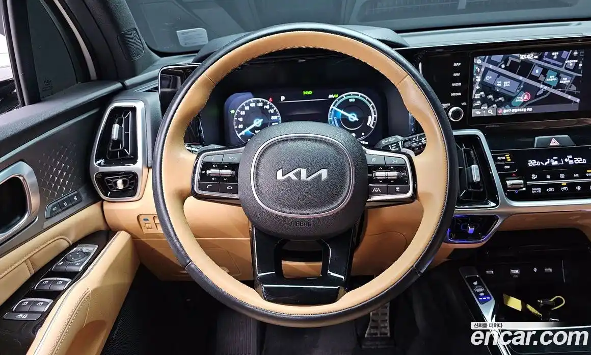 Kia Sorento 2023 1.6 Автомат в Москве № 1343009, фото 13