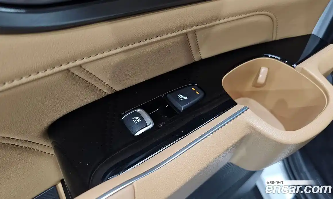 Kia Sorento 2023 1.6 Автомат в Москве № 1343009, фото 18