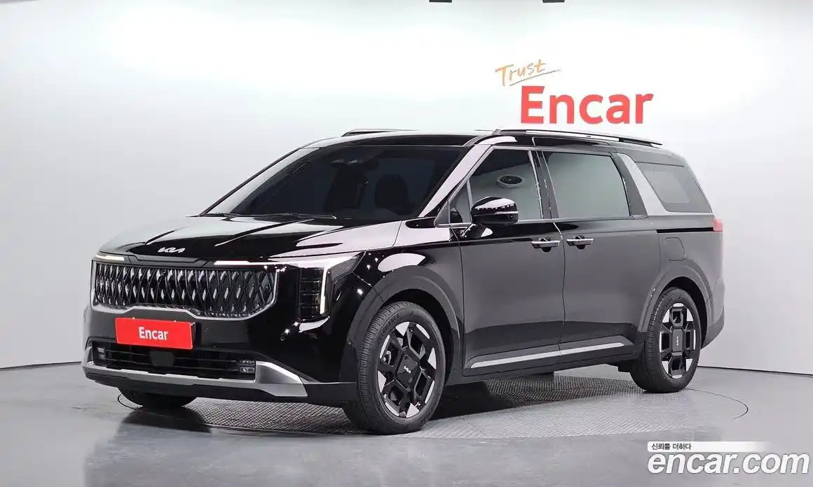 Kia Canival 2024 2.2 Автомат в Москве № 1343039, фото 1