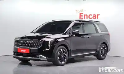 Kia Canival 9-Seater Noblesse