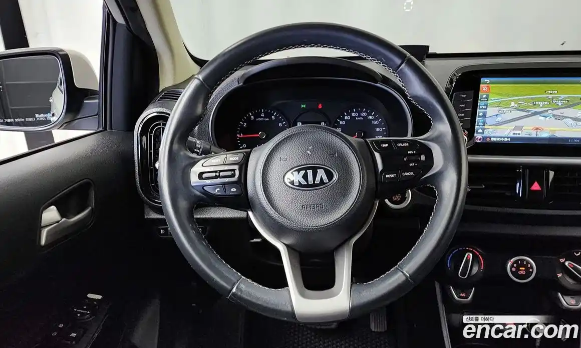 Kia Morning 2017 1.0 Автомат в Москве № 1343080, фото 13