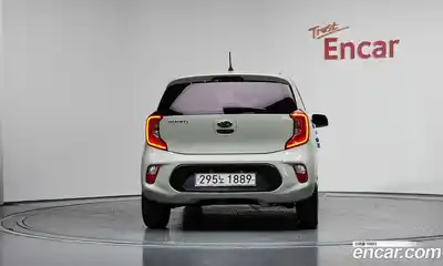 Kia Morning 2017 1.0 Автомат в Москве № 1343080, миниатюра 4
