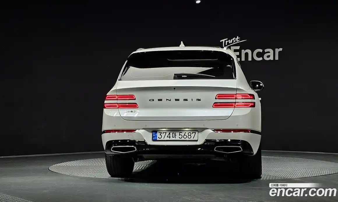 Genesis GV80 2023 2.5 Автомат в Москве № 1343360, фото 4