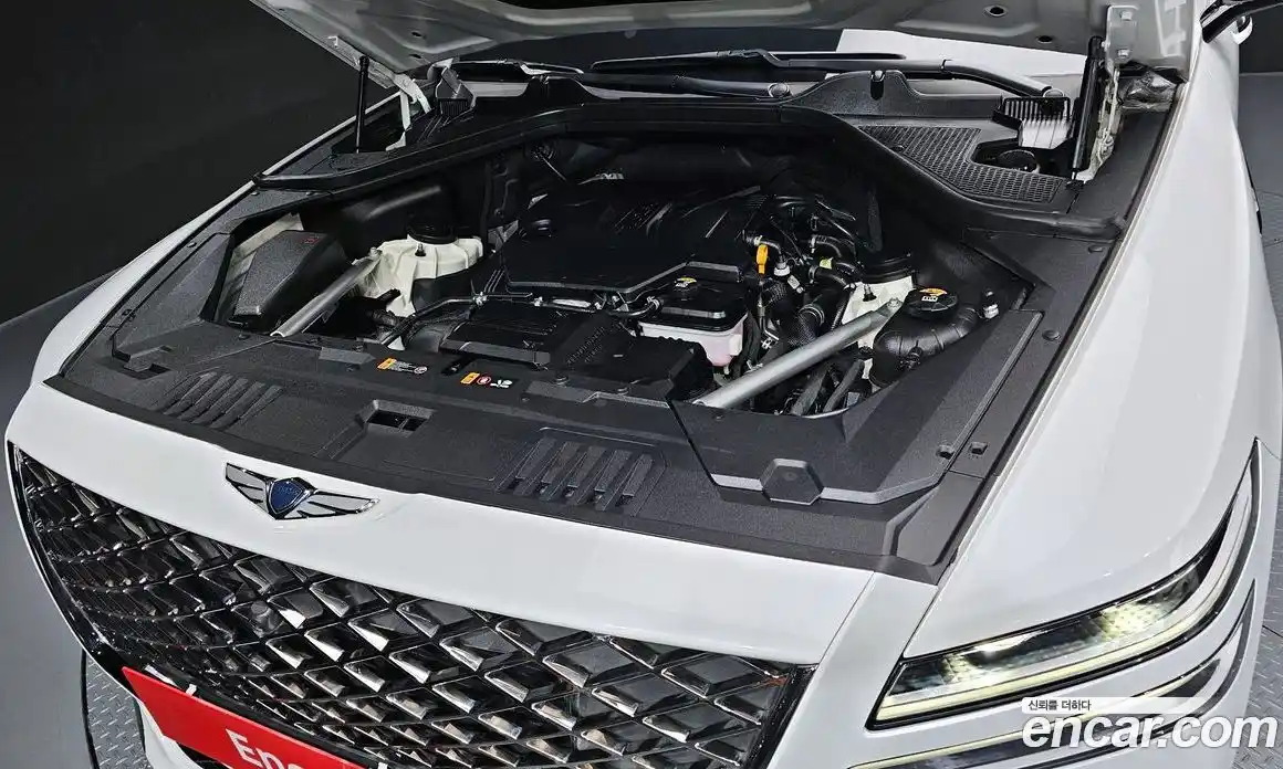 Genesis GV80 2023 2.5 Автомат в Москве № 1343360, фото 6